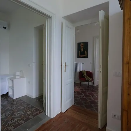 Gina Appartement Varenna