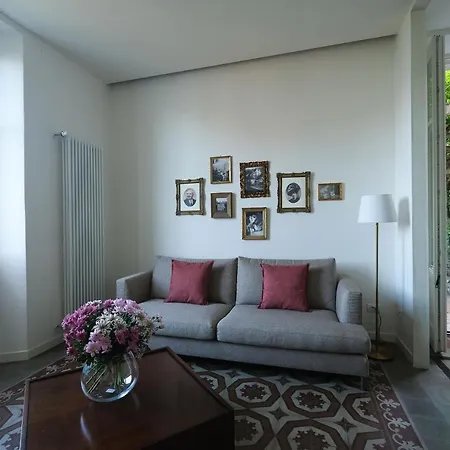 Apartamento Gina Varenna