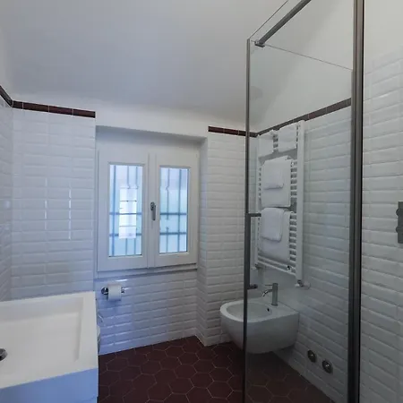 Gina Appartement *